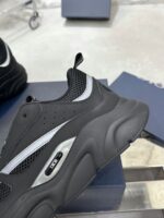 B22 BLACK – Image 8