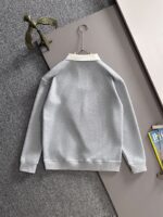 PULL GREY F WHITE COLLAR – Image 2