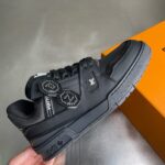 1V TRAINER B – Image 5