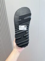 H CLKT FB – Image 3