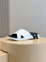 H CLKT WB – Image 4